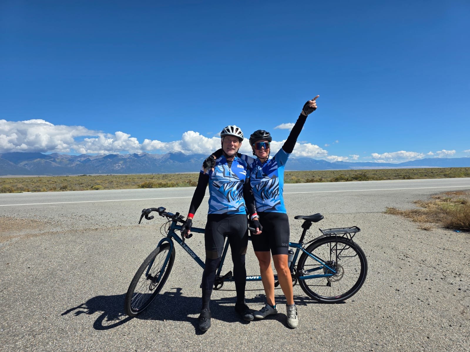 Greatest distance cycled in 6 hours on a tandem bicycle (mixed)